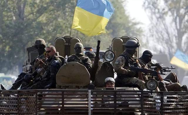 俄羅斯與烏克蘭之間的沖突，原因、影響及未來展望，俄羅斯與烏克蘭沖突，原因、影響及未來展望分析