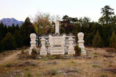 明十三陵被盜的幾個(gè)墓及其背后的故事，明十三陵被盜墓及其背后故事揭秘