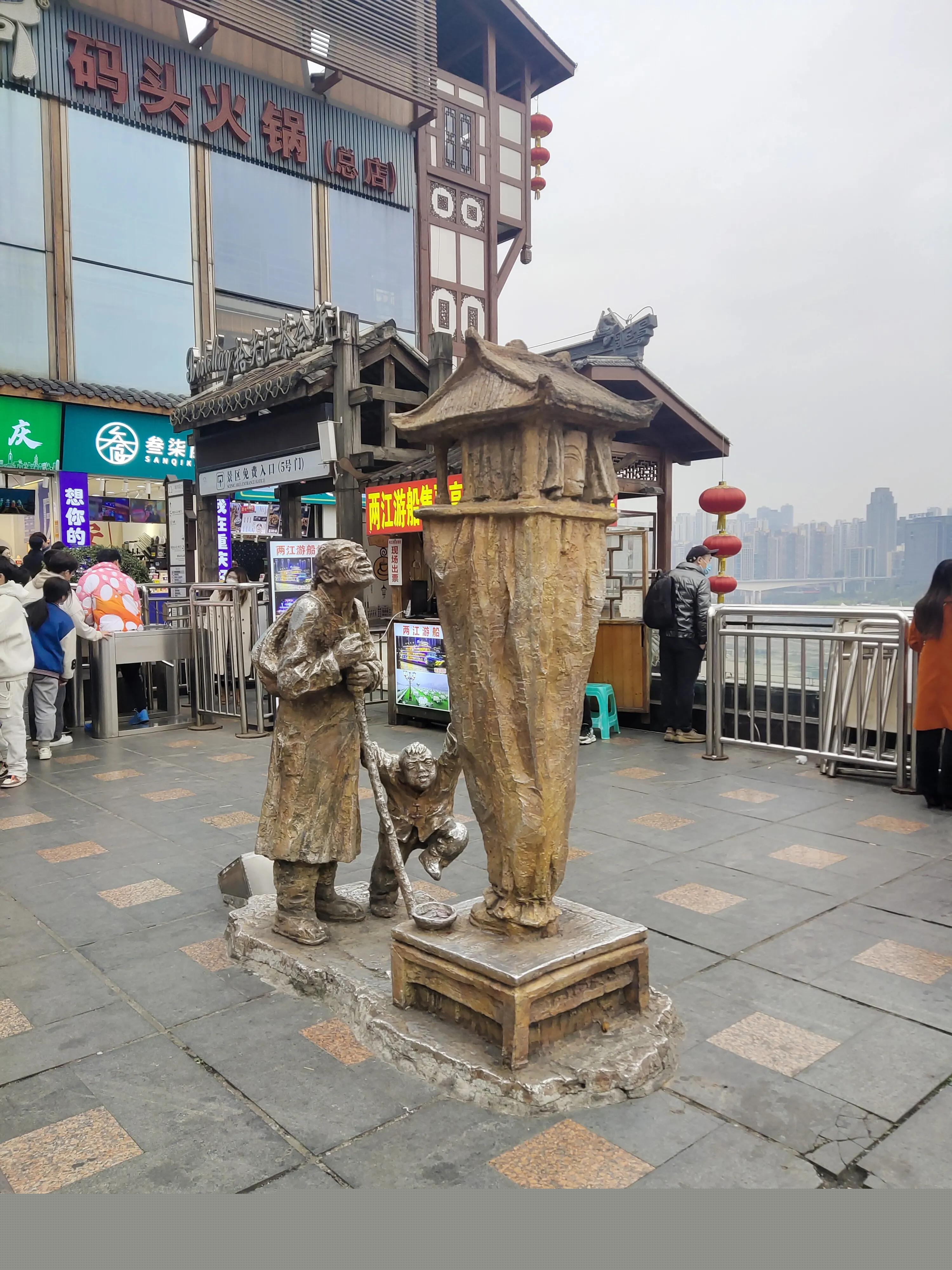 重慶洪崖洞景點(diǎn)介紹，古老洞穴的魅力與現(xiàn)代都市的交融，重慶洪崖洞，古老洞穴魅力與現(xiàn)代都市的交融之美