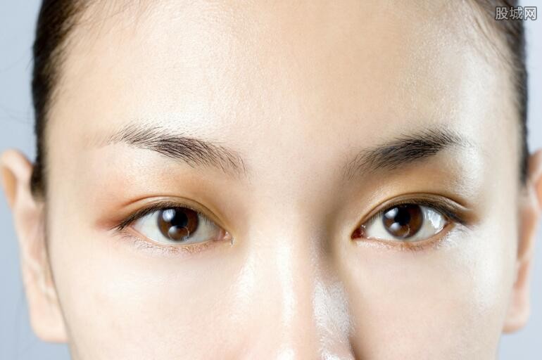 揭秘去魚尾紋最有效的方法——重塑青春光彩的秘訣，揭秘重塑青春光彩秘訣，去魚尾紋最有效的方法