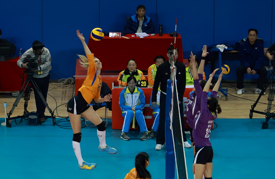 王中王四肖選一碼首頁，揭秘彩票背后的秘密與策略，揭秘彩票背后的秘密與策略，王中王四肖選一碼首頁解析