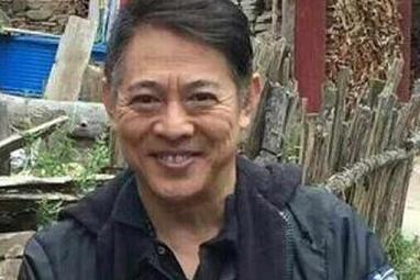 甲亢病的癥狀及其影響，深入了解與應(yīng)對(duì)，甲亢病的癥狀與影響，全面深入了解與應(yīng)對(duì)之策