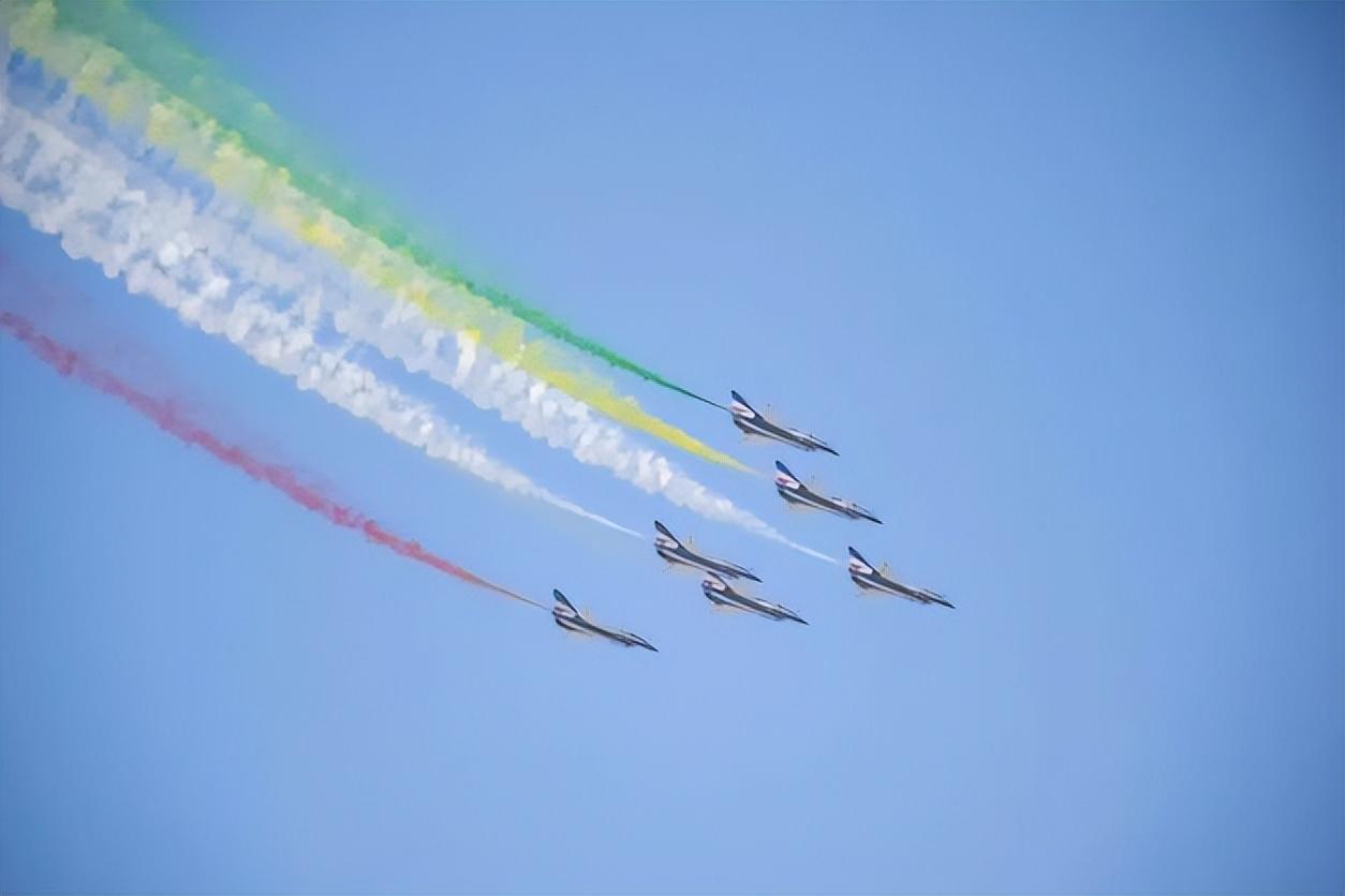 中國戰(zhàn)斗機(jī)殲-35，性能卓越的前沿戰(zhàn)斗力量，中國殲-35戰(zhàn)斗機(jī)，卓越性能的前沿戰(zhàn)斗力量