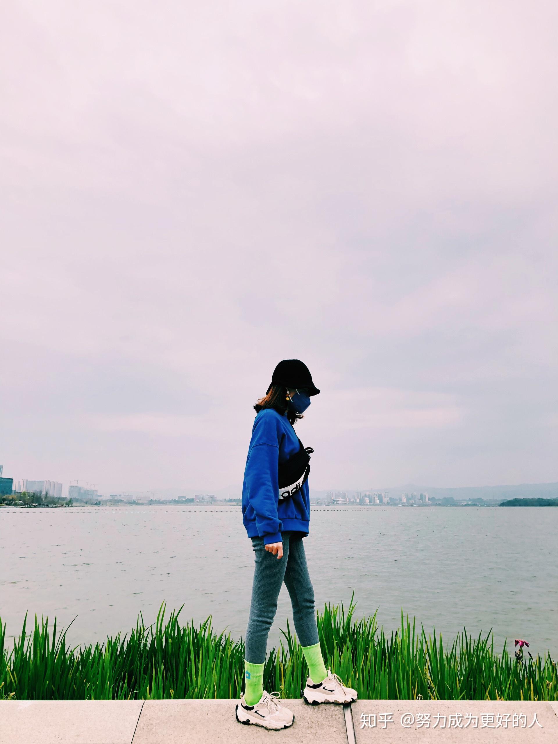 女生身高155cm算矮嗎？——一個值得探討的話題，女生身高155cm是否算矮，深度探討的話題