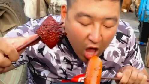 多少女星吃了文二哥的火腿腸，揭秘背后的故事，揭秘女星與文二哥火腿腸背后的故事