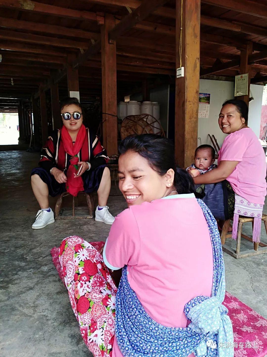 西雙版納適合老年人旅游嗎，探索老年人在西雙版納的旅游體驗，西雙版納適合老年人旅游嗎？老年人在西雙版納的旅游體驗探索