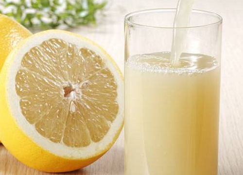 蝦的美味與禁忌，與七種食物不宜同時(shí)享用，蝦的美味與禁忌，七種食物搭配禁忌需警惕