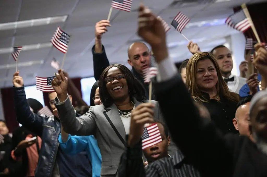 中國(guó)突然宣布大消息驚呆美國(guó)，全球矚目下的新動(dòng)向，中國(guó)重大宣布震驚全球，引發(fā)全球關(guān)注的新動(dòng)向