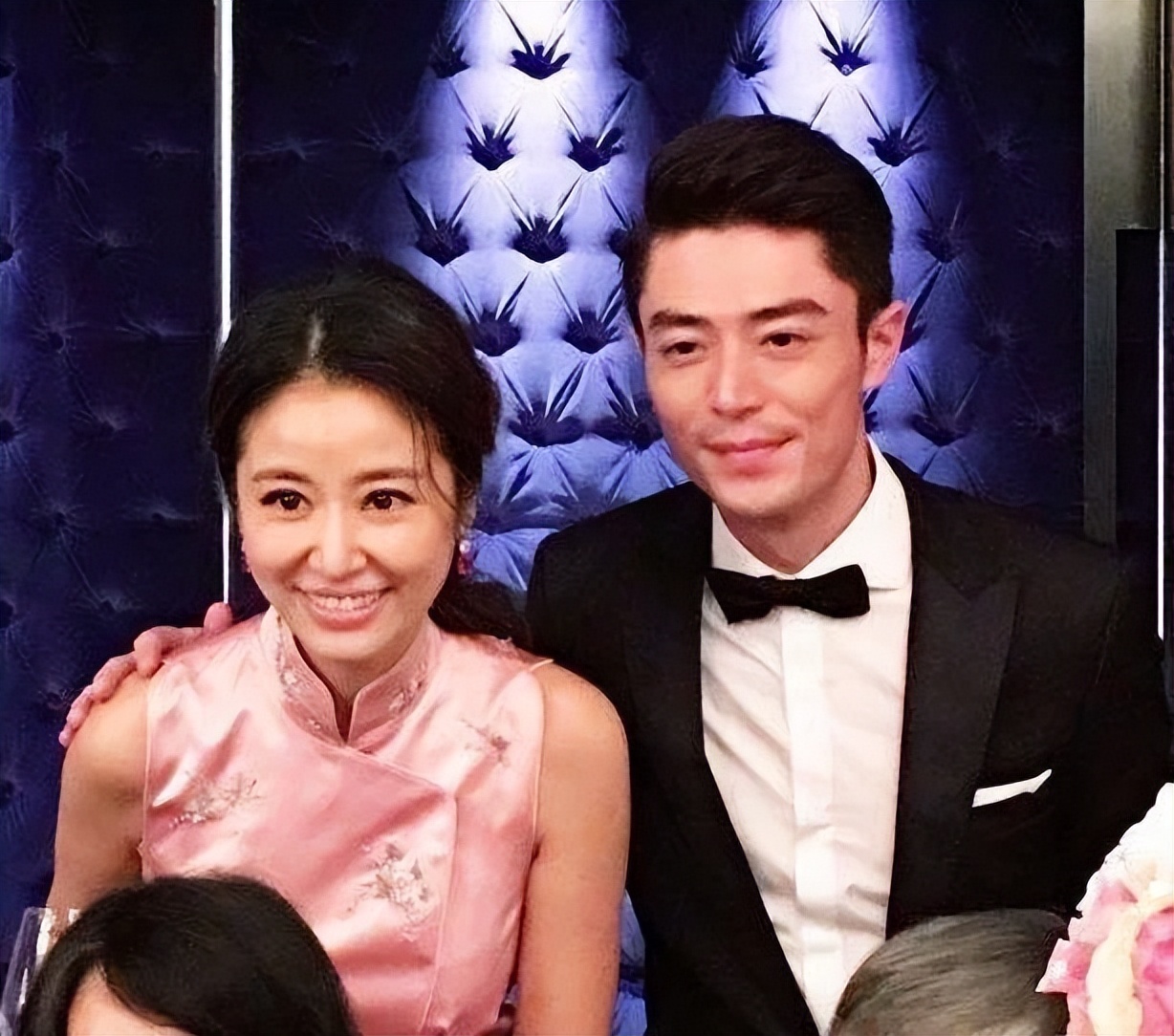 霍建華為什么娶林心如，深度解析背后的原因，霍建華娶林心如背后的深層原因解析，揭秘背后的故事與動(dòng)機(jī)