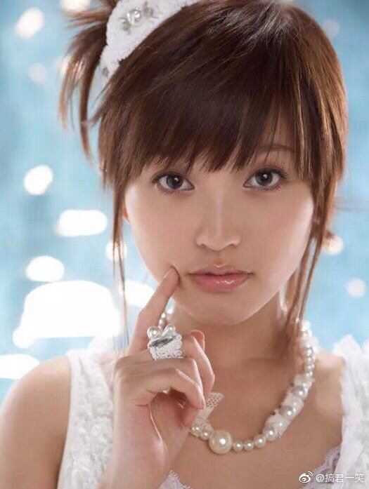 金莎個人資料簡介及，璀璨明星的閃耀人生，金莎個人資料簡介，璀璨明星的閃耀人生之路