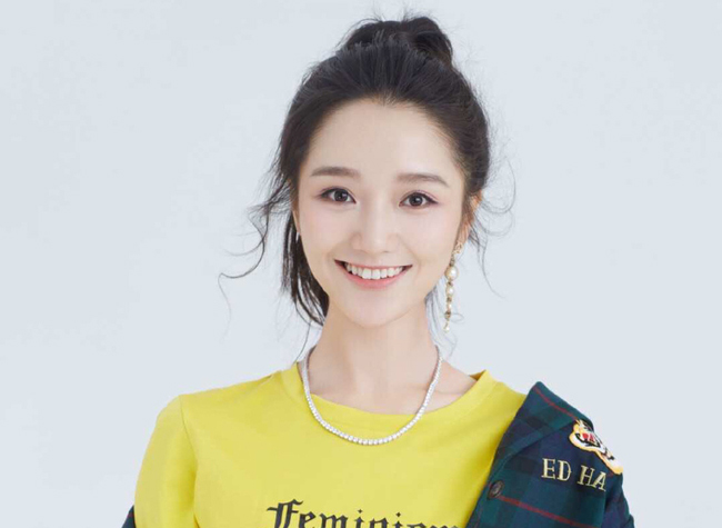 肖燕個(gè)人資料及老家所在地探究，肖燕個(gè)人資料及家鄉(xiāng)所在地揭秘