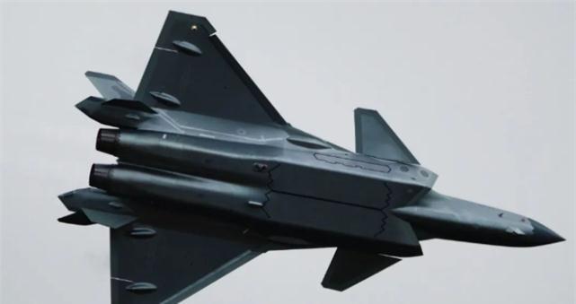 六代機首飛殲-20，中國航空工業(yè)的里程碑事件，中國航空工業(yè)的里程碑，殲-20六代機首飛成功