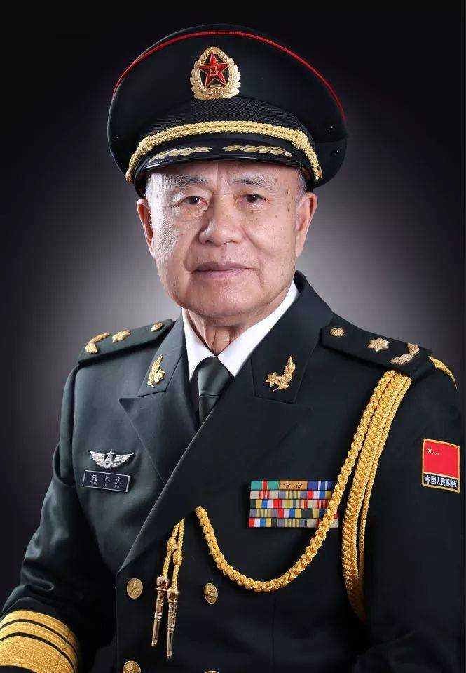 上將一年能賺100萬嗎？深度解析軍事官員薪資與待遇，軍事官員薪資深度解析，上將一年能否賺取100萬？