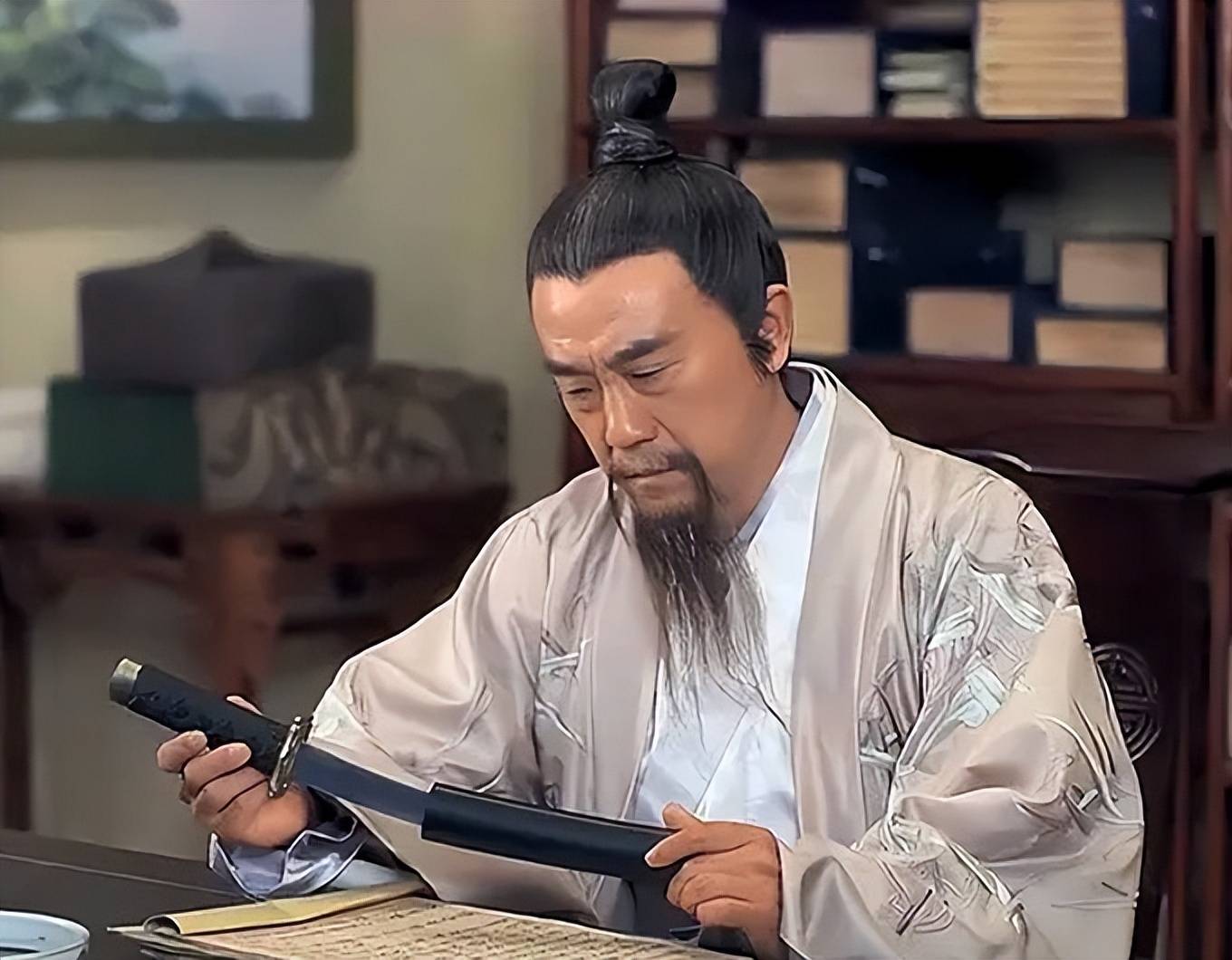 必中劉伯溫打一生肖——揭秘傳奇人物與生肖的奧秘，劉伯溫與生肖之謎，揭秘傳奇人物背后的生肖奧秘