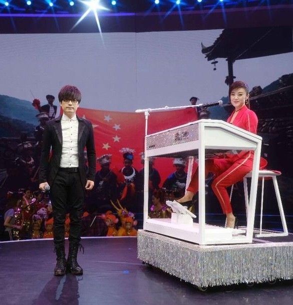 重溫歷史精彩瞬間，2009國慶盛典回放，重溫歷史精彩瞬間，回顧2009國慶盛典的回放時(shí)刻