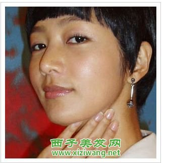 韓國女星短發(fā)圖片的魅力與流行趨勢，韓國女星短發(fā)圖片的魅力及流行趨勢解析