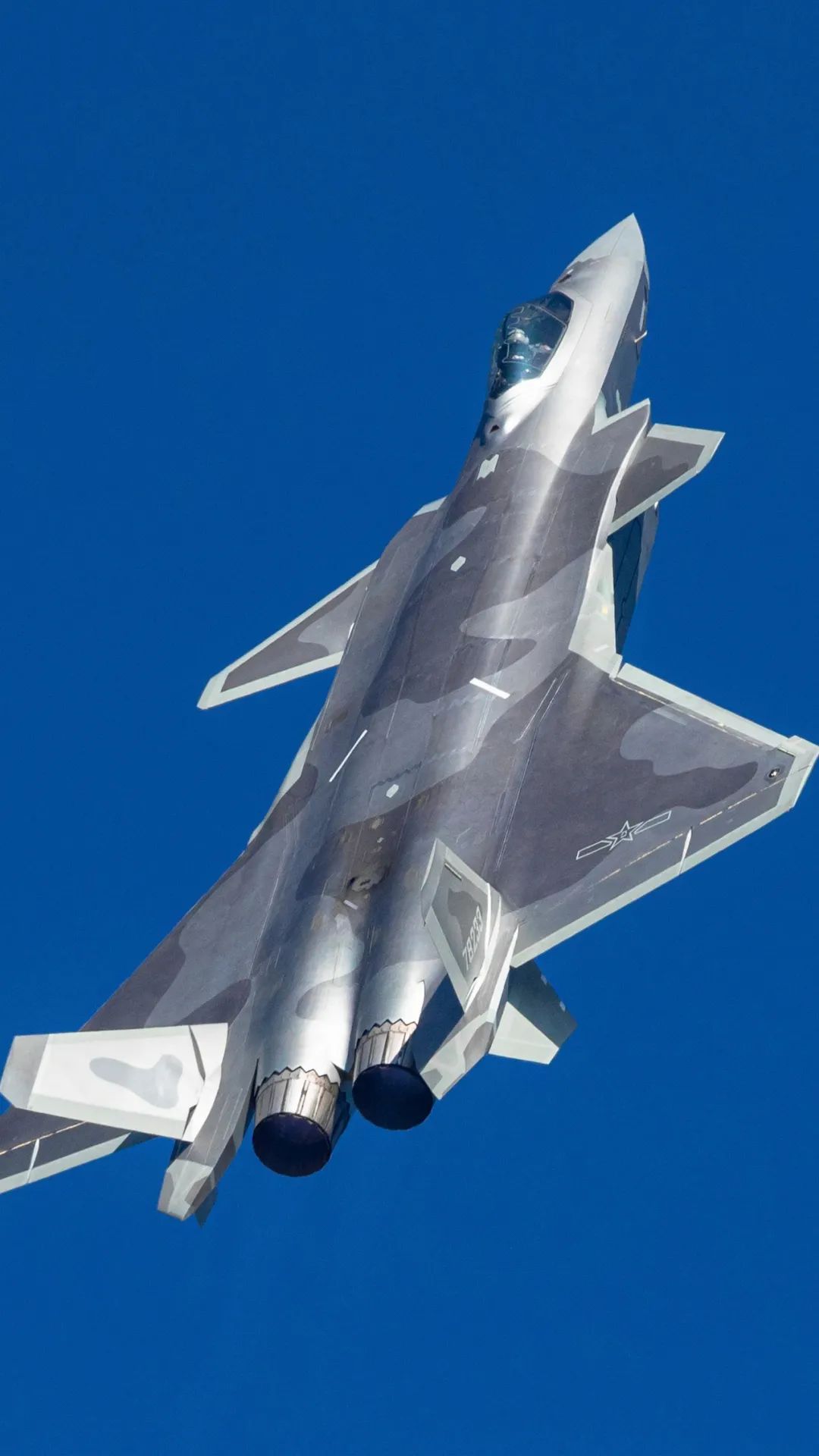 揭秘殲-20高清圖片，中國五代戰(zhàn)機的卓越風采，揭秘殲-20高清圖片，中國五代戰(zhàn)機震撼風采展示