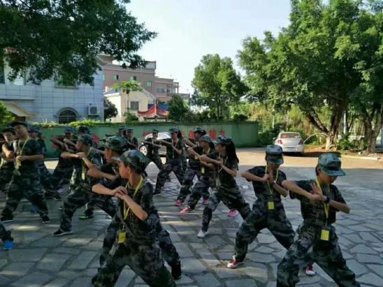 軍事人才網(wǎng)官網(wǎng)報(bào)名入口登錄，一站式軍事人才招聘服務(wù)體驗(yàn)，軍事人才網(wǎng)一站式招聘服務(wù)，官網(wǎng)報(bào)名入口登錄體驗(yàn)