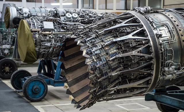 殲-20不斷量產(chǎn)，揭示中國先進戰(zhàn)機生產(chǎn)背后的秘密，揭秘中國殲-20戰(zhàn)機量產(chǎn)背后的先進生產(chǎn)技術(shù)與發(fā)展策略