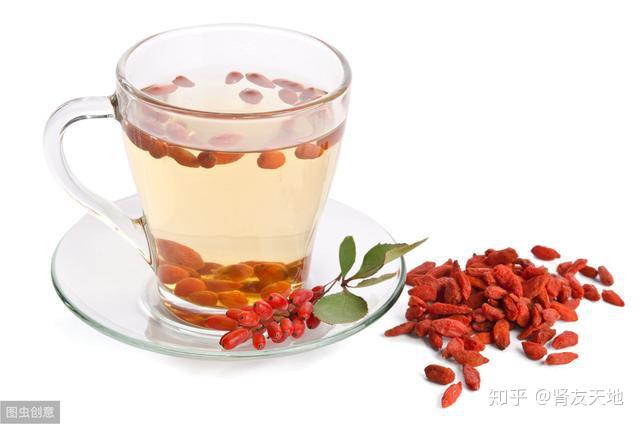 枸杞泡水喝的功效，揭示枸杞的保健秘密，枸杞泡水喝的奧秘，揭示其保健功效與秘密